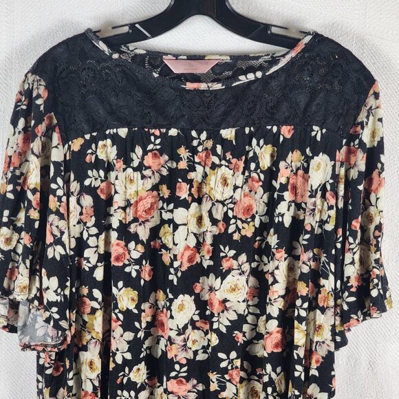SJS Black Salmon Cream Floral Rayon Span Flutter Sleeve Lace Neck Top Size 3X - Picture 14 of 16